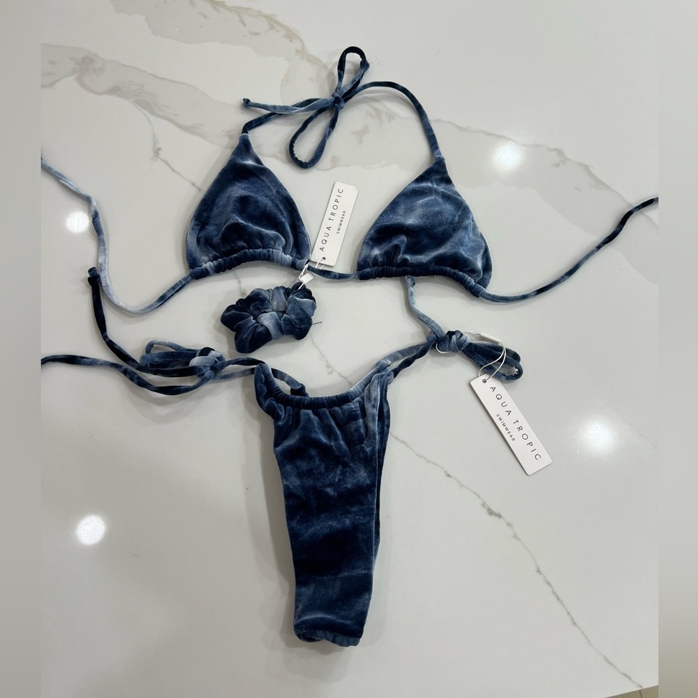 SMALL velvet BIKINI SET with scrunchie